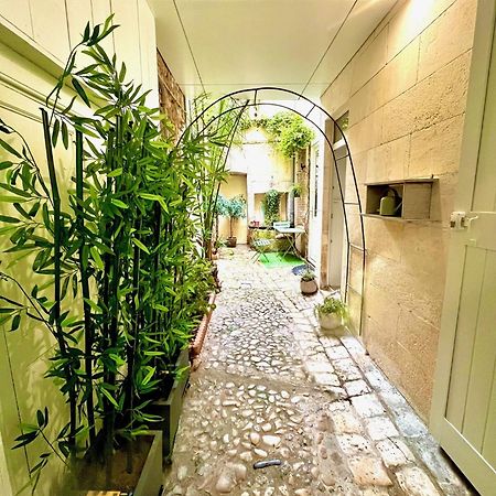 Ferienwohnung Le Logis Des Templiers Vieux Port La Rochelle  Exterior foto